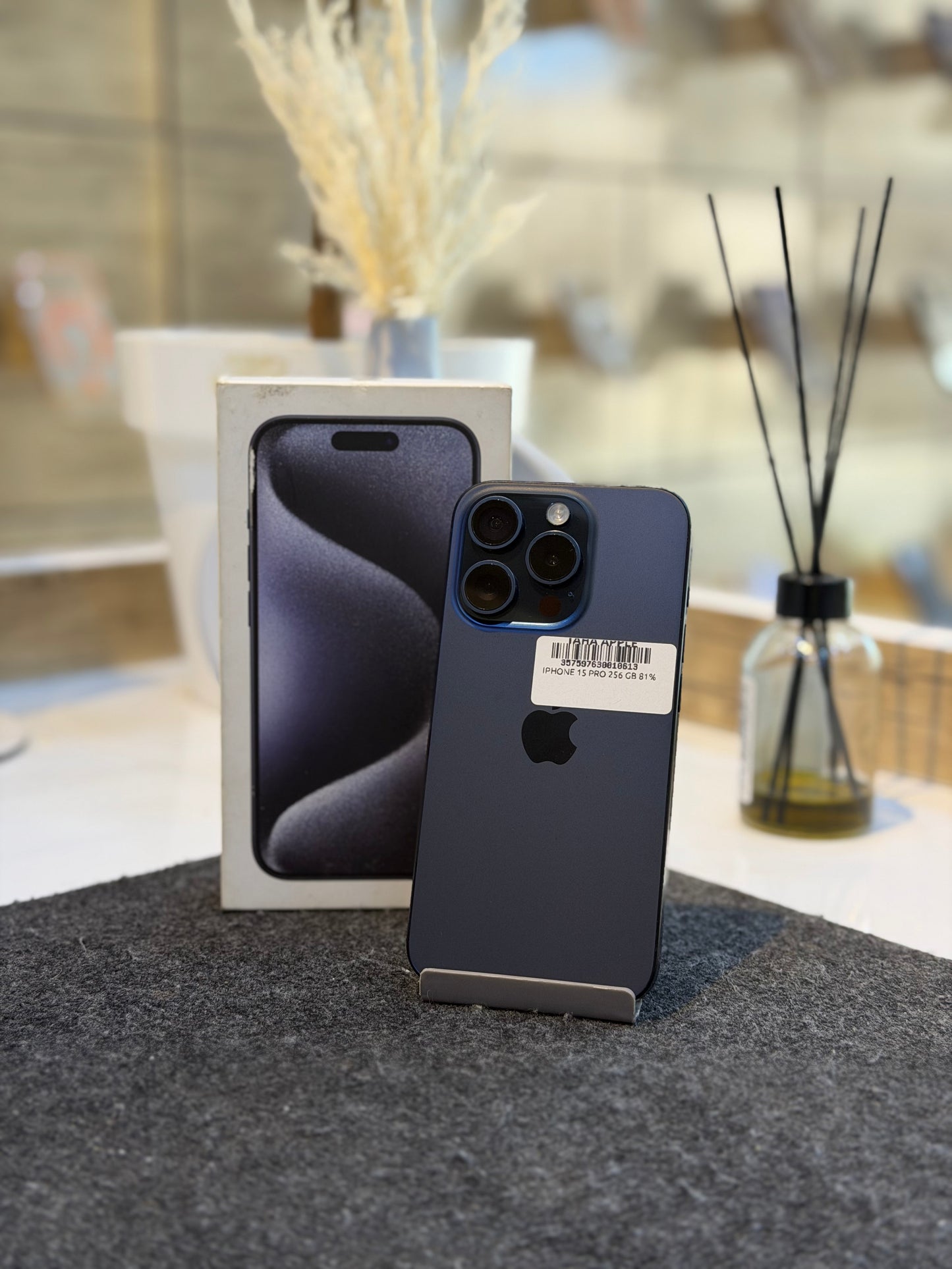 iPhone 15 Pro 256Gb 81% 1SIM