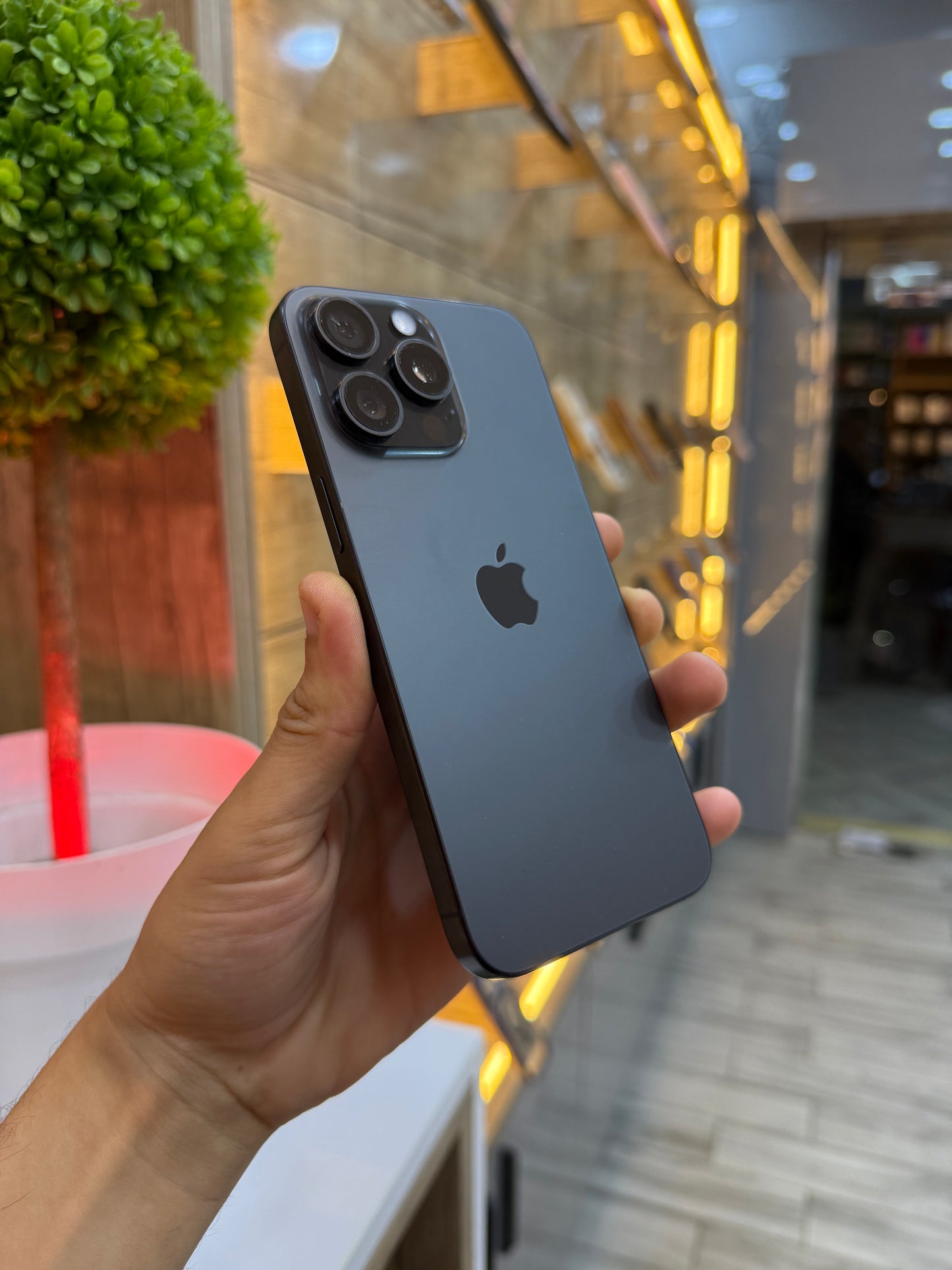 iPhone 15 Pro Max 1024Go 100%