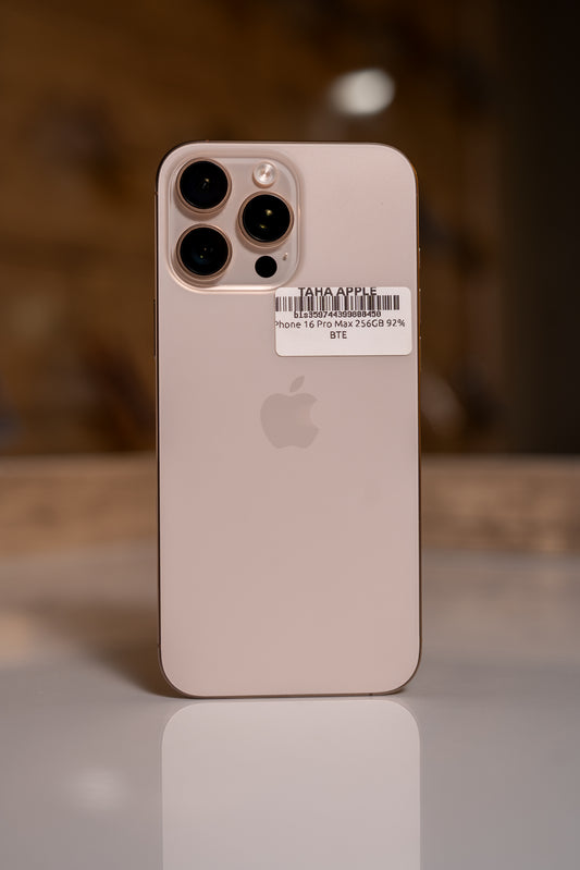 iPhone 16 Pro Max 256GB 92% avec Boite